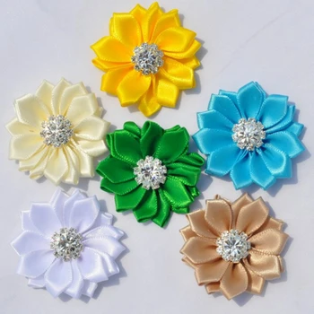 5pcs/lot 5 סנטימטרים 17 צבעים מיני רב שכבתי סרט סאטן פרחים עם ריינסטון כפתור מלאכותי בד פרחים Headbands