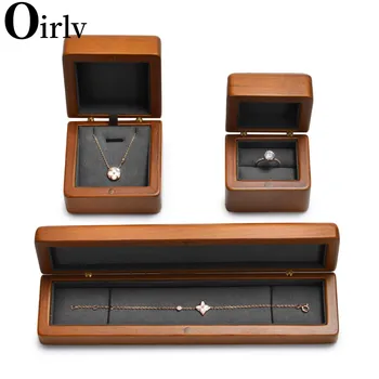 Oirlv עץ מלא מיקרופייבר הטבעת ארגונית מקרה עגיל להציג את תיבת תכשיטים בקופסאות אביזרים אחסון ראווה בנות מתנת חרוז תיבת