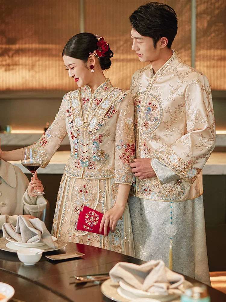 לבוש מסורתי של נשים שמפניה Xiuhe כלה שמלת החתונה Eleganct זהב סינית העליון טוסט להגדיר נקבה החתן טאנג חליפה - 2
