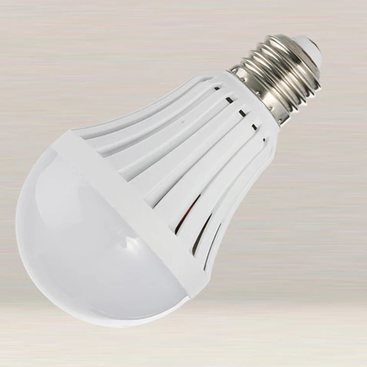 E27 5W 7W חכם חירום LED הנורה 220V נטענת הביתה מסדרון המוסך חירום מנורות LED קסם האור החדש. - 3