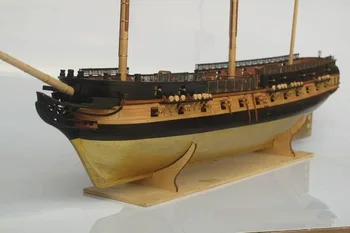 קלאסיקה בריטית ספינות עץ ערכת דגם בקנה מידה 1/75 HMS הפתעה 1794 המודל של הספינה